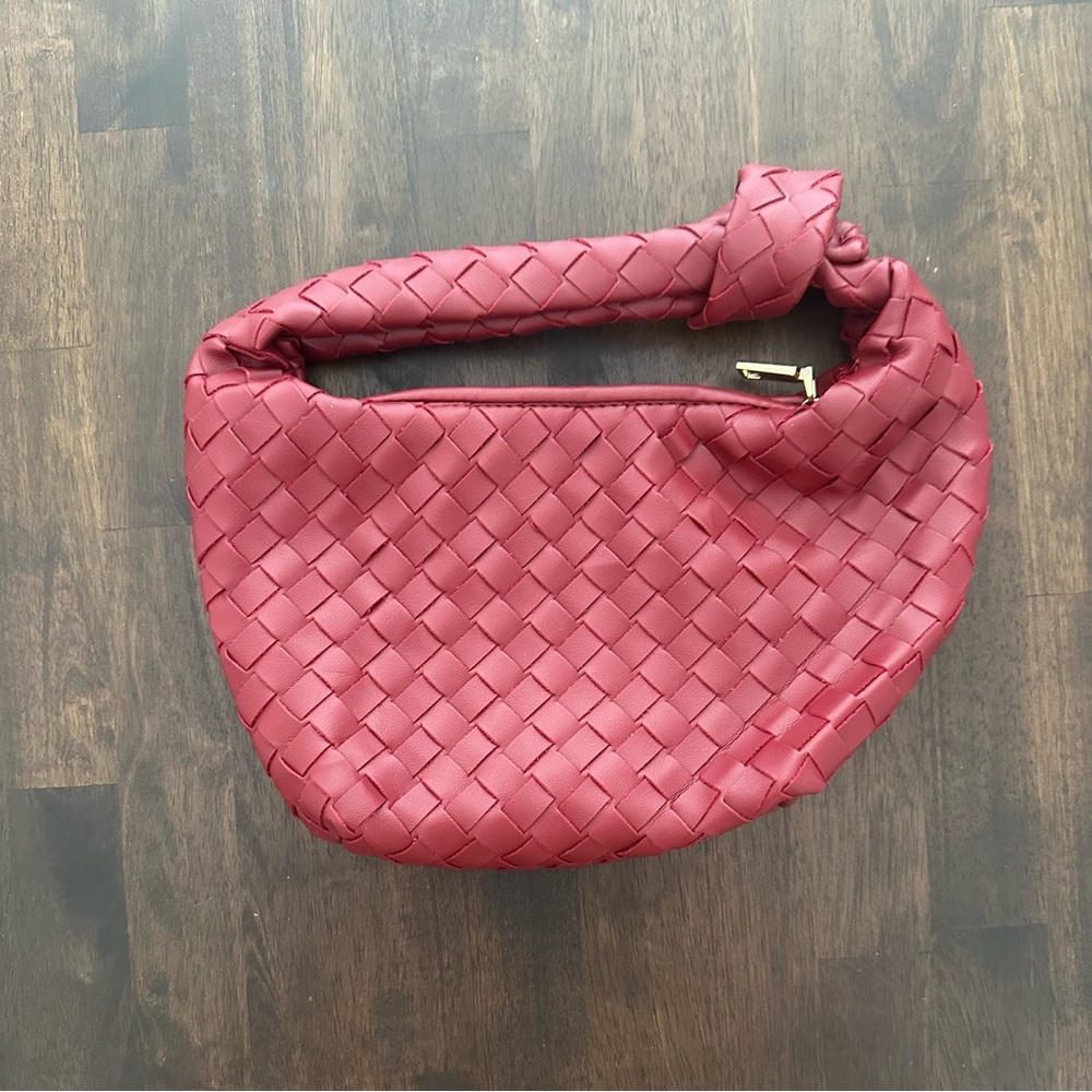 Women's Burgundy Knotted Woven Hobo Bag - Picture 4 of 12